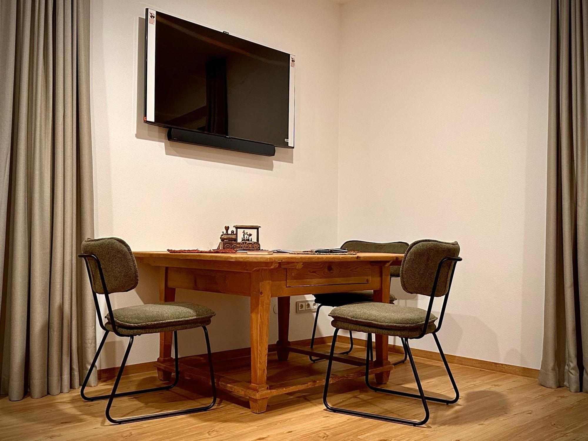 Vaicun Stays Luxury Apartments - Stilvolle Apartments Am Tegernsee 그문트암테게른제 외부 사진