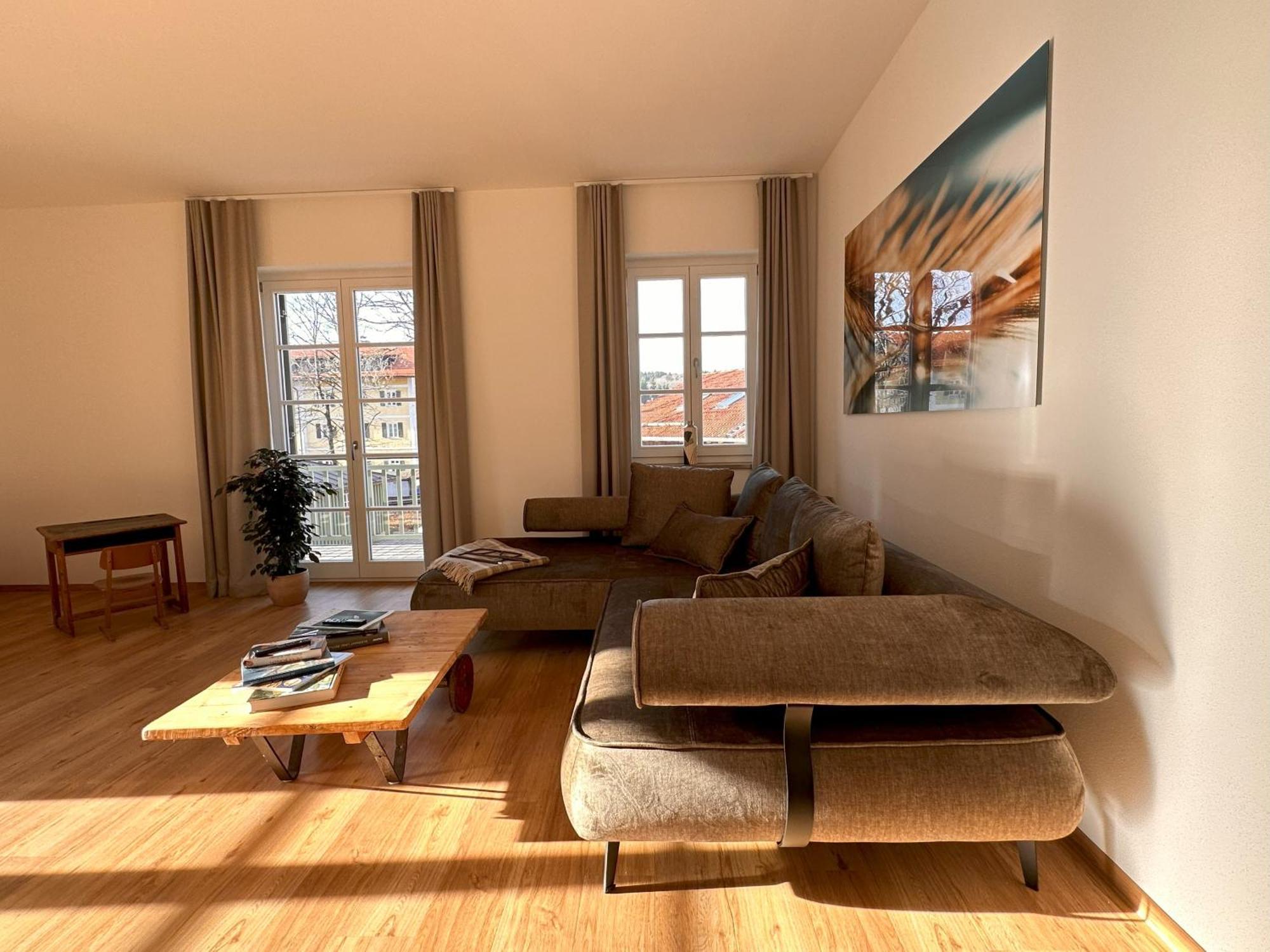 Vaicun Stays Luxury Apartments - Stilvolle Apartments Am Tegernsee 그문트암테게른제 외부 사진
