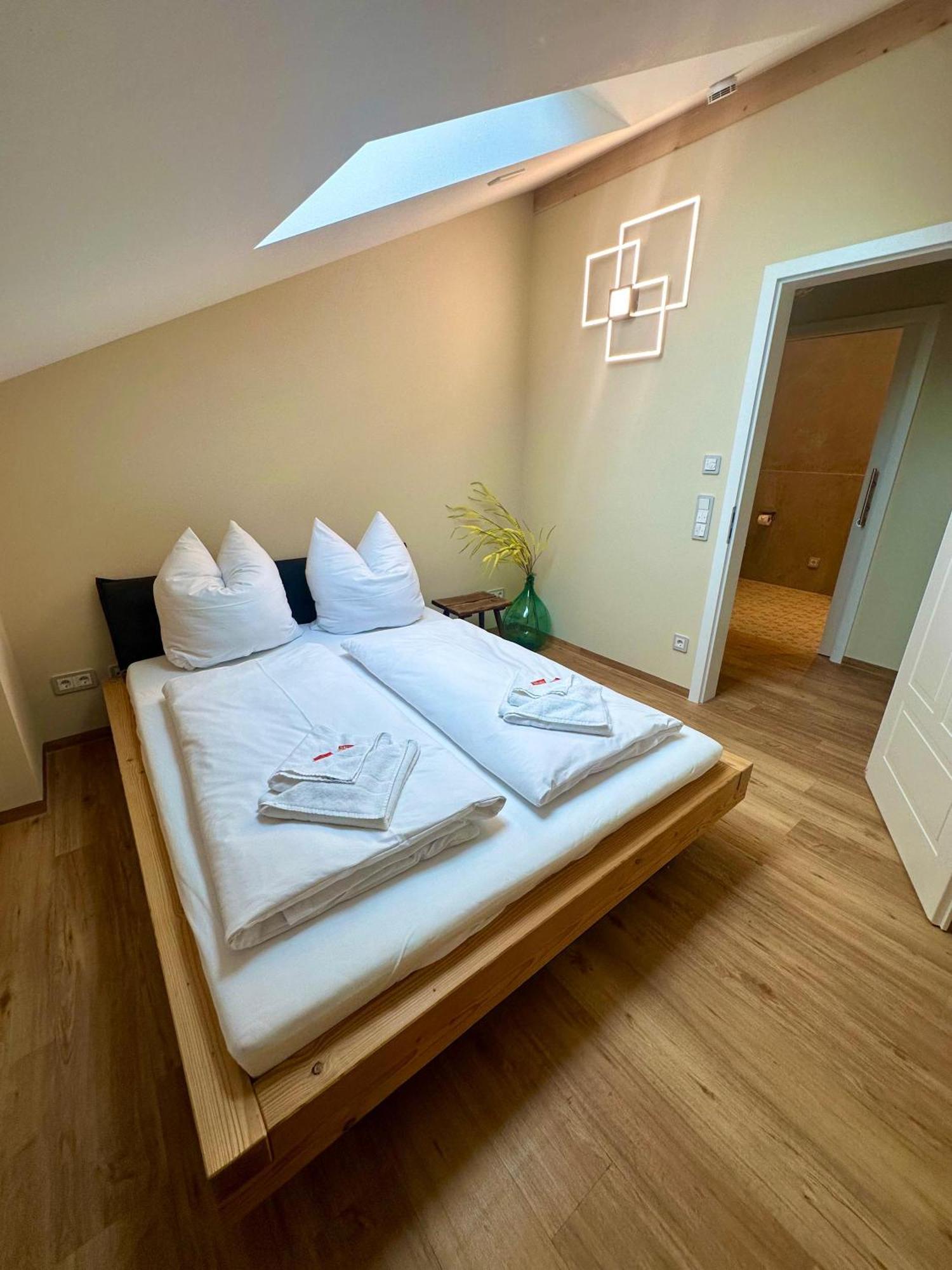 Vaicun Stays Luxury Apartments - Stilvolle Apartments Am Tegernsee 그문트암테게른제 외부 사진