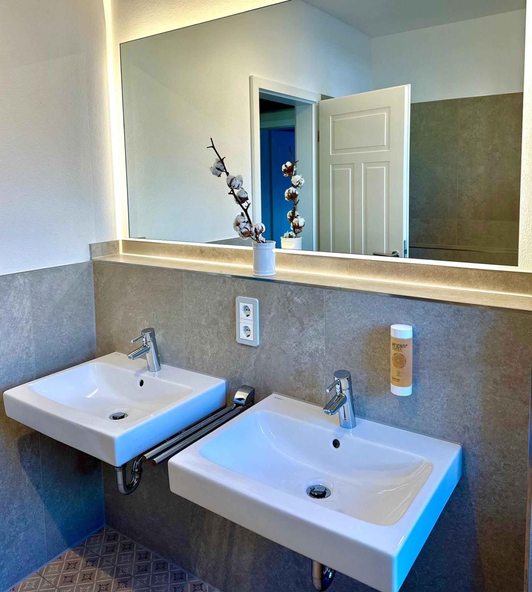 Vaicun Stays Luxury Apartments - Stilvolle Apartments Am Tegernsee 그문트암테게른제 외부 사진